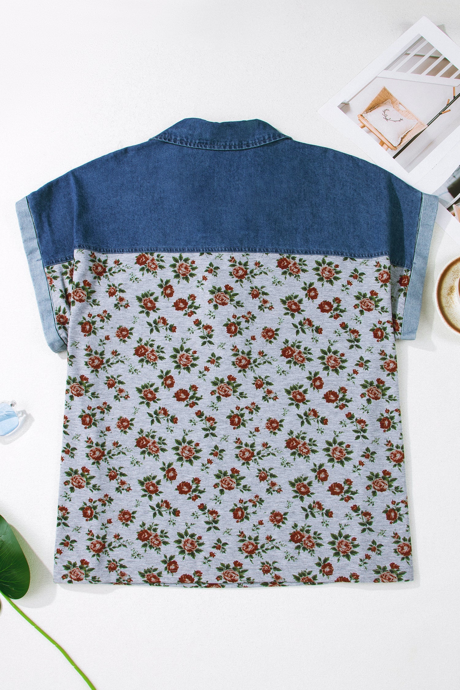 Gray Retro Floral Print Denim Patchwork Plus Size Polo Tee